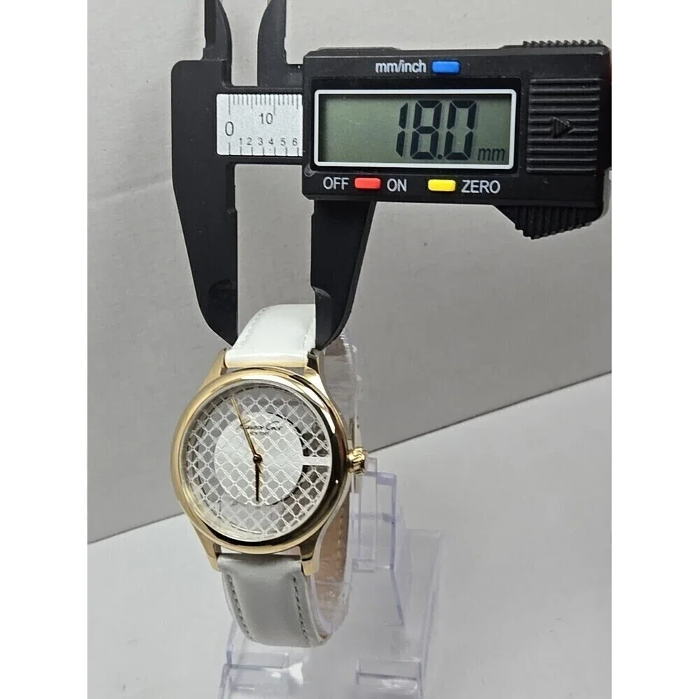 Kenneth Cole New York Lattice Dial Gold Womens Watches White Leather New Battery